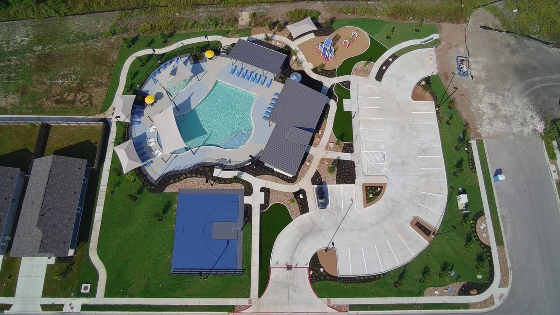Firefly Pointe